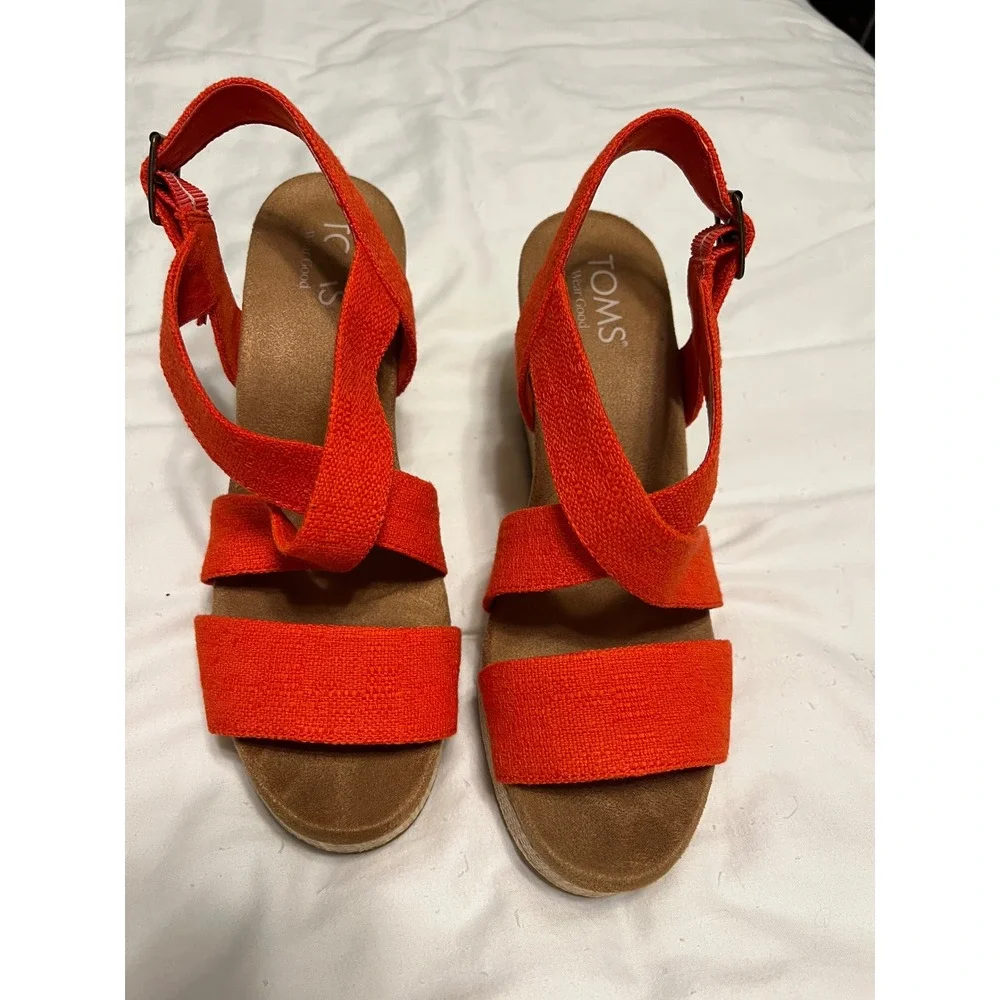 TOMS Alondra Orange Canvas Wedge Sandals Platform Strappy Heels Womens 9